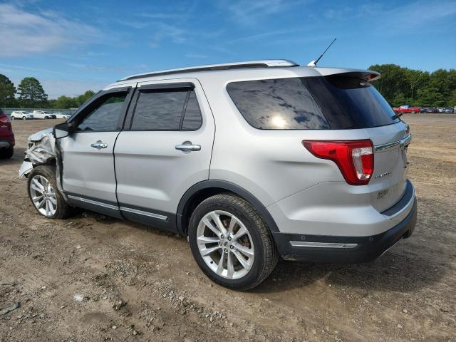 Photo 2 from auction – 2018 FORD EXPLORER L with VIN 1FM5K7F82JGA17912