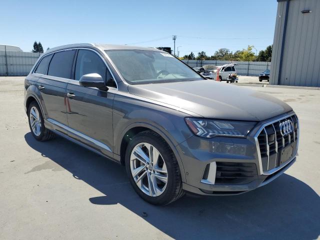 Photo 4 from auction – 2020 AUDI Q7 PRESTIGE with VIN WA1VXAF75LD003401
