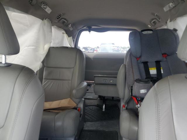 Photo 10 from auction – 2015 TOYOTA SIENNA XLE with VIN 5TDDK3DC4FS098702