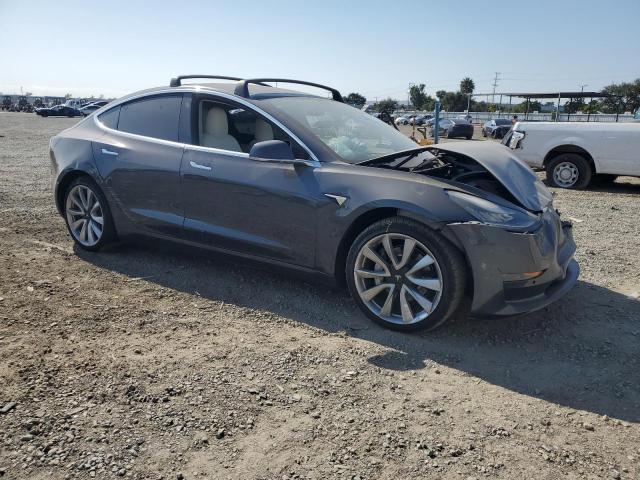 Photo 4 from auction – 2018 TESLA MODEL 3 with VIN 5YJ3E1EB8JF134997