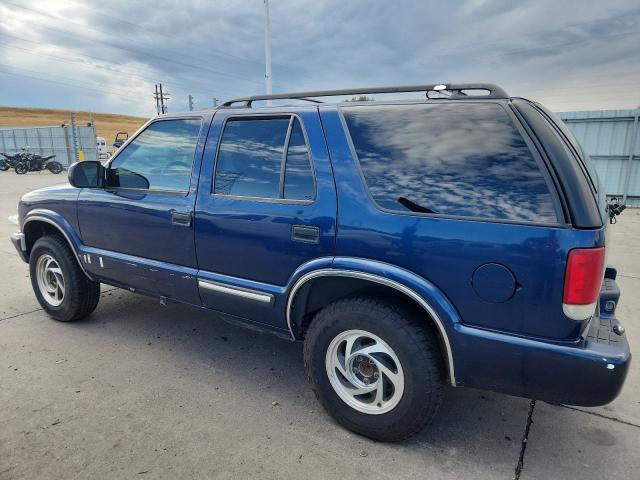 Photo 2 from auction – 2001 CHEVROLET BLAZER with VIN 1GNDT13W112161047