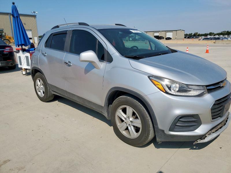 Photo 4 from auction – 2017 CHEVROLET TRAX LS with VIN KL7CJLSB0JB647768