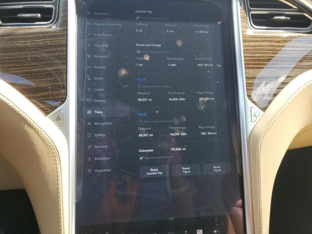 Photo 9 from auction – 2016 TESLA MODEL X with VIN 5YJXCBE28GF005115