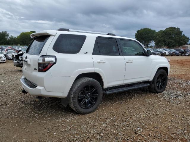 Photo 3 from auction – 2023 TOYOTA 4RUNNER SR5 with VIN JTEFU5JR1P5283915