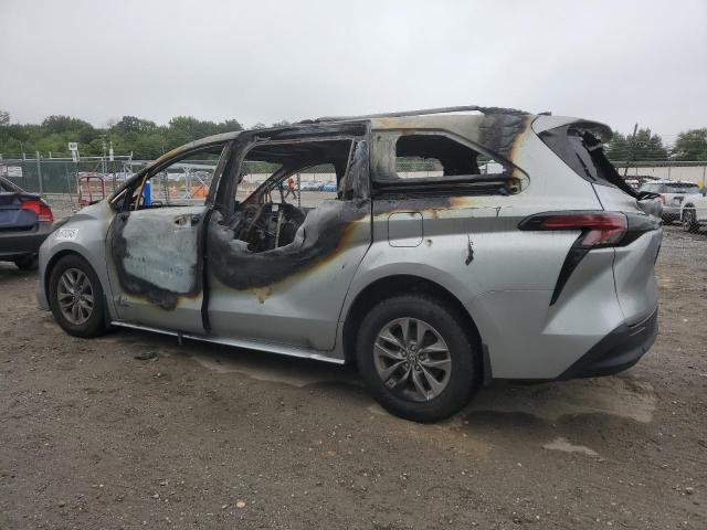 Photo 2 from auction – 2021 TOYOTA SIENNA LE with VIN 5TDKRKEC4MS068009