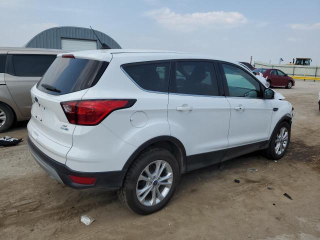 Photo 3 from auction – 2019 FORD ESCAPE SE with VIN 1FMCU9GD5KUA09637