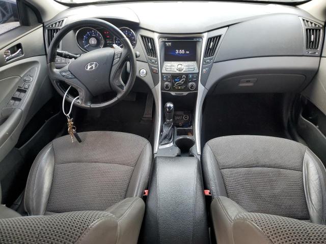 Photo 8 from auction – 2012 HYUNDAI SONATA SE with VIN 5NPEC4AB7CH393183