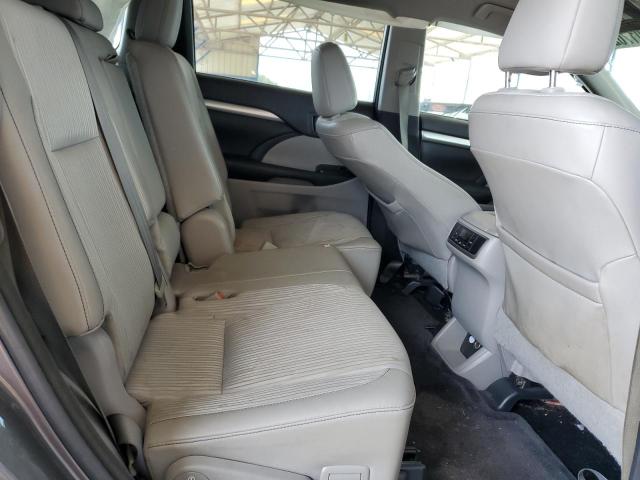 Zdjęcie 11 z aukcji – 2014 TOYOTA HIGHLANDER z VIN 5TDZKRFH4ES014314