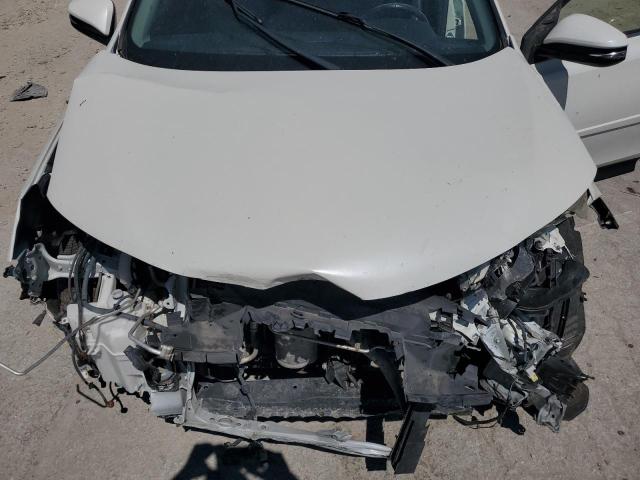 Photo 11 from auction – 2013 TOYOTA RAV4 LIMIT with VIN JTMDFREV6D5015698