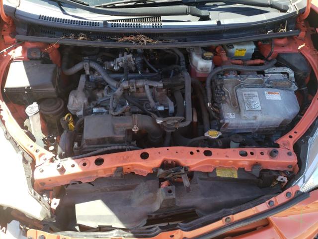 Photo 11 from auction – 2012 TOYOTA PRIUS C with VIN JTDKDTB34C1029618