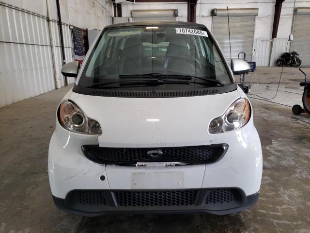 Photo 5 from auction – 2014 SMART FORTWO with VIN WMEEJ3BA5EK754115