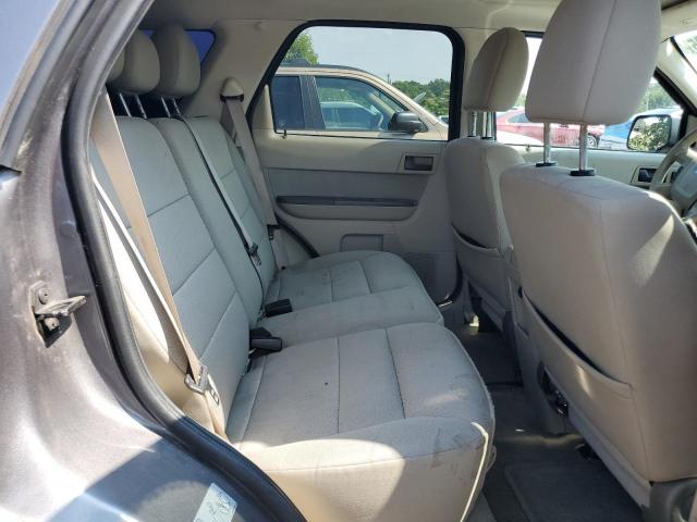 Photo 11 from auction – 2010 FORD ESCAPE XLT with VIN 1FMCU9DG3AKC25608