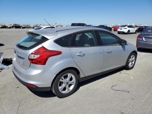Photo 3 from auction – 2013 FORD FOCUS SE with VIN 1FADP3K20DL335802