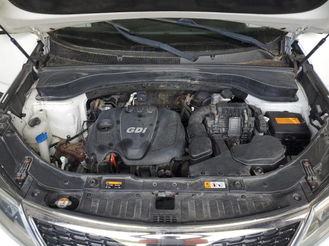 Photo 12 from auction – 2015 KIA SORENTO LX with VIN 5XYKTCA69FG639971