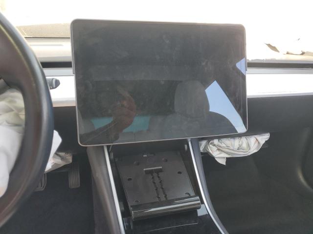 Photo 9 from auction – 2018 TESLA MODEL 3 with VIN 5YJ3E1EB8JF134997