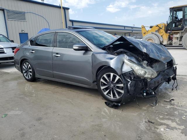 Photo 4 from auction – 2017 NISSAN ALTIMA 2.5 with VIN 1N4AL3AP4HC165302