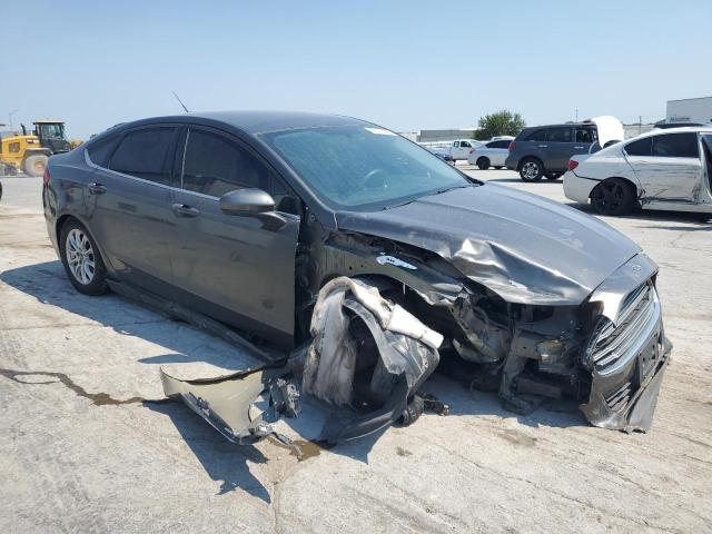 Photo 4 from auction – 2016 FORD FUSION S with VIN 3FA6P0G73GR314184