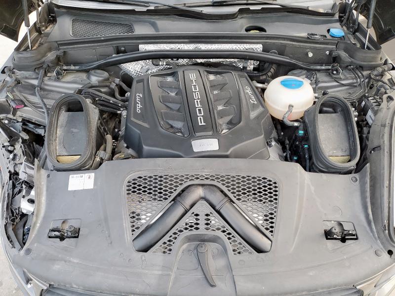 Photo 11 from auction – 2018 PORSCHE MACAN TURB with VIN WP1AF2A51JLB71315