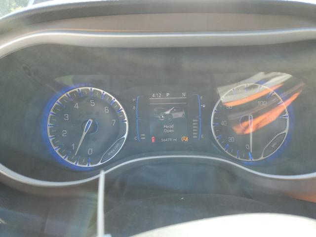 Photo 9 from auction – 2017 CHRYSLER PACIFICA T with VIN 2C4RC1BG1HR810544