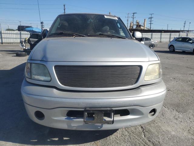 Photo 5 from auction – 2003 FORD F150 with VIN 2FTRX17W43CA74179
