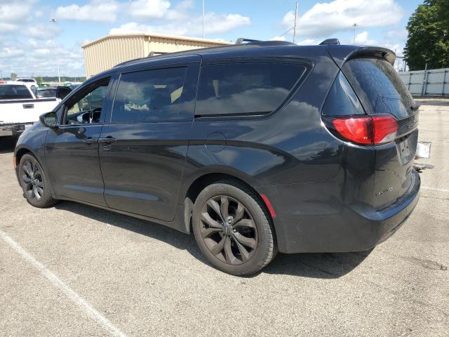 Photo 2 from auction – 2020 CHRYSLER PACIFICA TOURING L PLUS with VIN 2C4RC1EG5LR105945