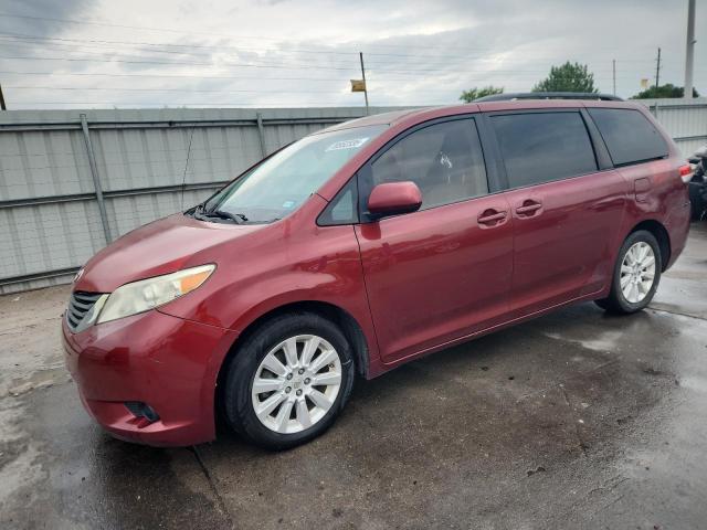 TOYOTA SIENNA LE 2011 with VIN 5TDKK3DC8BS043204 - Photo from auction