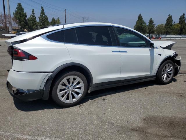 Photo 3 from auction – 2018 TESLA MODEL X with VIN 5YJXCDE21JF142027