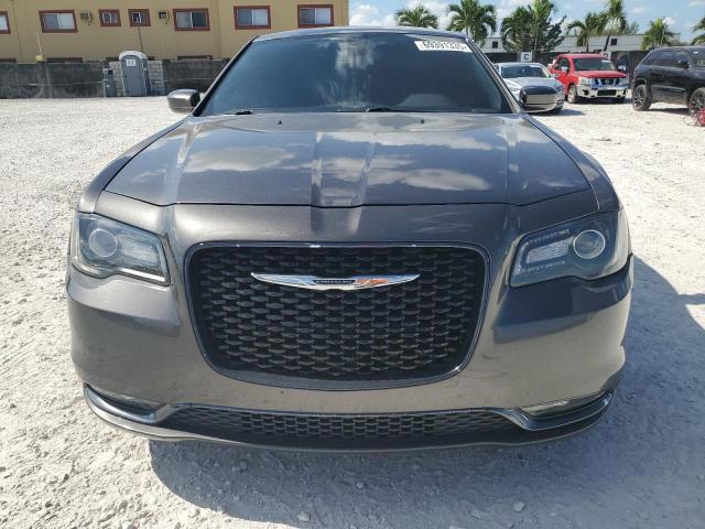 Photo 5 from auction – 2018 CHRYSLER 300 S with VIN 2C3CCABGXJH141003