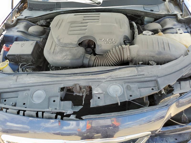 Photo 11 from auction – 2013 CHRYSLER 300 with VIN 2C3CCAAG3DH647861