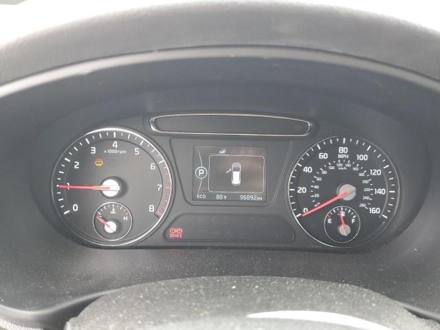 Photo 9 from auction – 2016 KIA SORENTO LX with VIN 5XYPG4A36GG114471