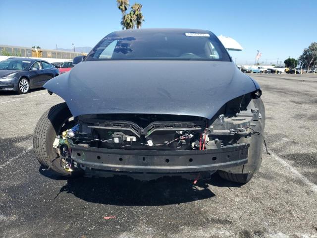 Photo 5 from auction – 2018 TESLA MODEL X with VIN 5YJXCBE22JF119103