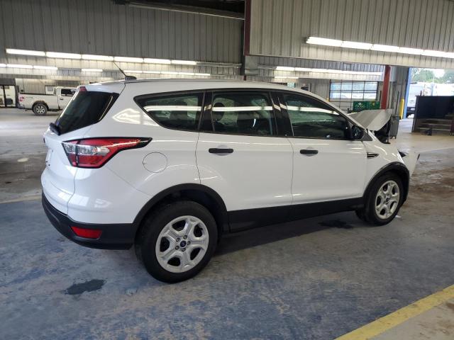 Photo 3 from auction – 2018 FORD ESCAPE S with VIN 1FMCU0F72JUA53276