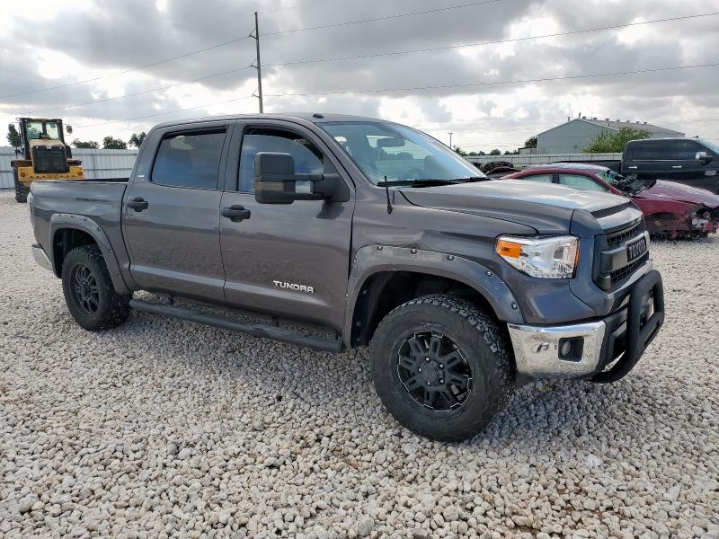 Photo 4 from auction – 2015 TOYOTA TUNDRA CREWMAX SR5 with VIN 5TFEM5F13FX092499