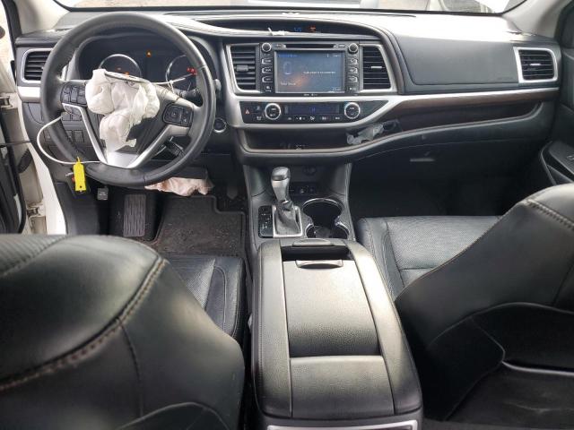 Photo 8 from auction – 2015 TOYOTA HIGHLANDER with VIN 5TDDKRFH1FS112051