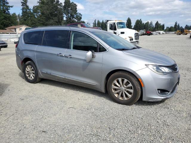 Photo 4 from auction – 2017 CHRYSLER PACIFICA T with VIN 2C4RC1BG5HR832109