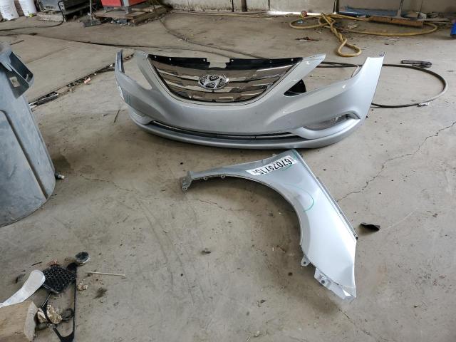 Photo 12 from auction – 2011 HYUNDAI SONATA SE with VIN 5NPEC4AB4BH254451