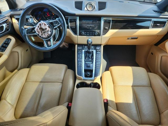 Photo 8 from auction – 2018 PORSCHE MACAN with VIN WP1AA2A59JLB07666