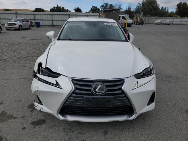 Photo 5 from auction – 2017 LEXUS IS 200T with VIN JTHBA1D28H5053775