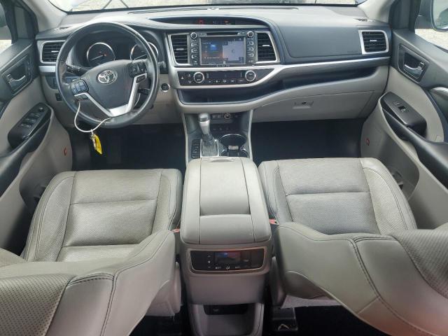 Photo 8 from auction – 2018 TOYOTA HIGHLANDER with VIN 5TDDZRFH0JS867342