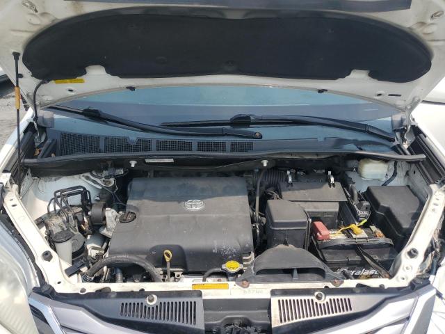 Photo 12 from auction – 2015 TOYOTA SIENNA XLE with VIN 5TDYK3DC6FS538971