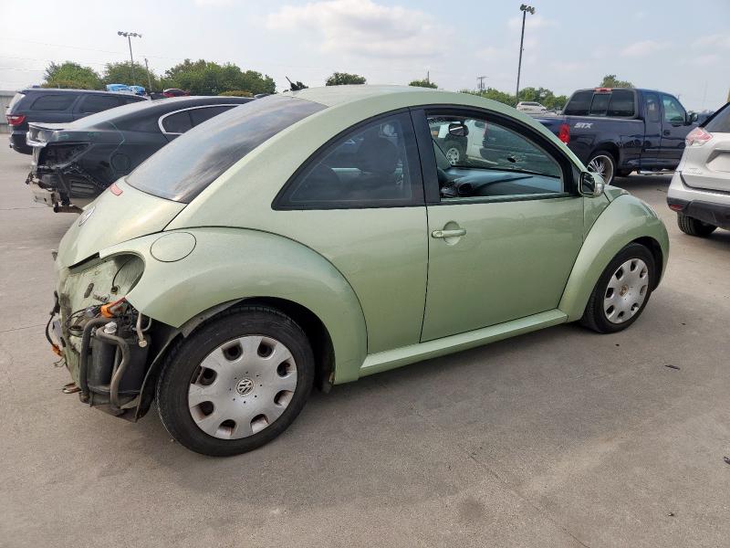 Photo 3 from auction – 2010 VOLKSWAGEN NEW BEETLE with VIN 3VWPG3AG4AM011361
