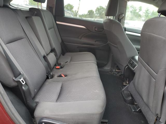 Photo 11 from auction – 2016 TOYOTA HIGHLANDER LE with VIN 5TDBKRFH5GS314920