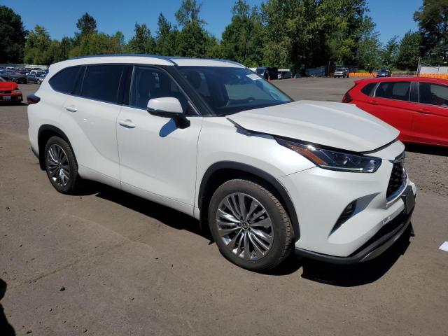 Photo 4 from auction – 2021 TOYOTA HIGHLANDER with VIN 5TDEBRCH7MS050144