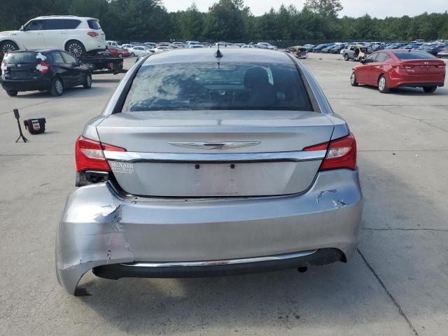 Foto 6 de la subasta – 2014 CHRYSLER 200 LX con VIN 1C3CCBAB5EN238117