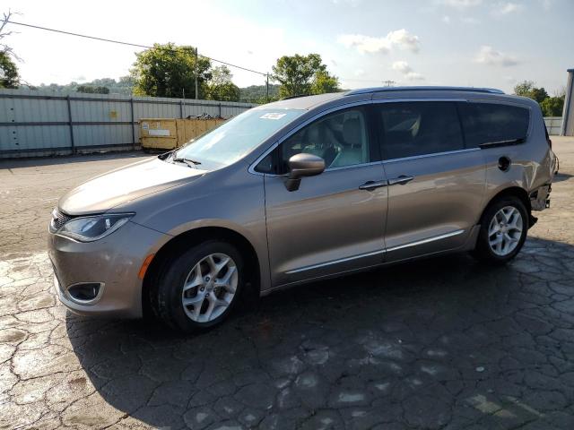 CHRYSLER PACIFICA T 2018 con VIN 2C4RC1EGXJR234552 - Foto de la subasta