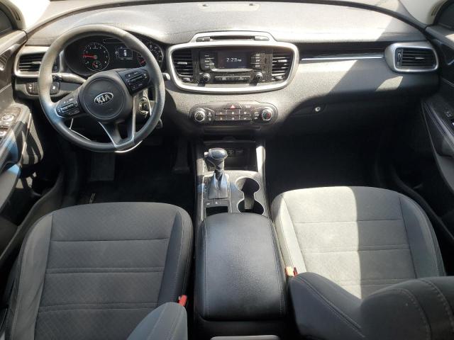 Photo 8 from auction – 2017 KIA SORENTO LX with VIN 5XYPGDA55HG324174