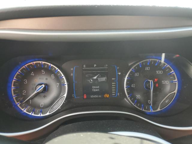 Photo 9 from auction – 2017 CHRYSLER PACIFICA T with VIN 2C4RC1BG5HR704842