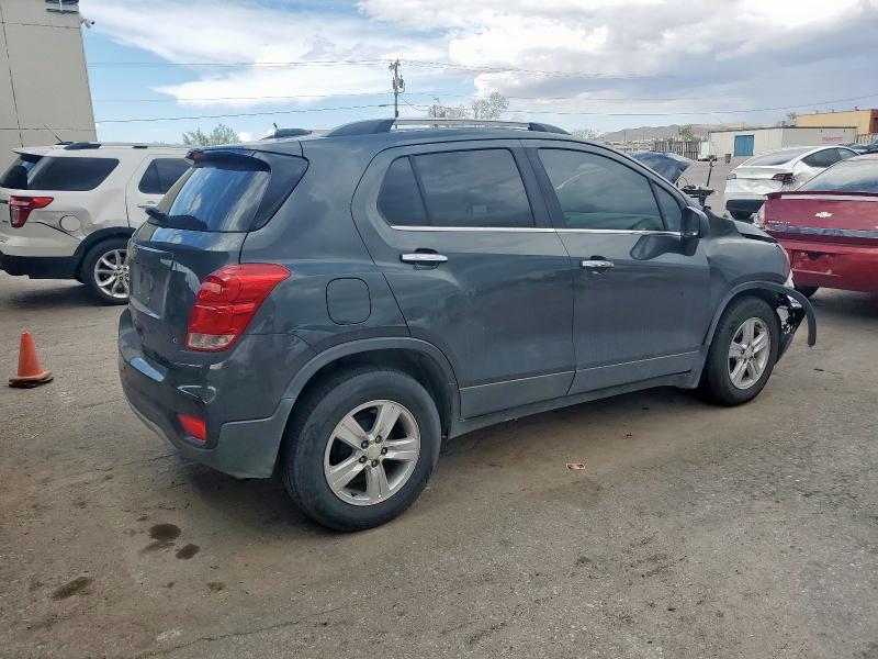 Photo 3 from auction – 2017 CHEVROLET TRAX 1LT with VIN 3GNCJLSB6HL243277