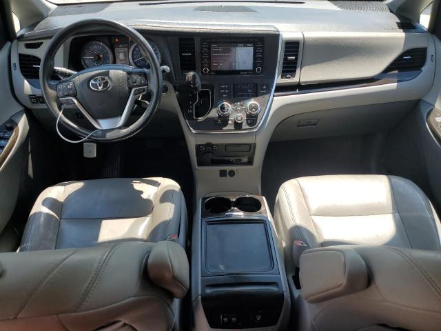 Photo 8 from auction – 2018 TOYOTA SIENNA XLE with VIN 5TDYZ3DC1JS957640