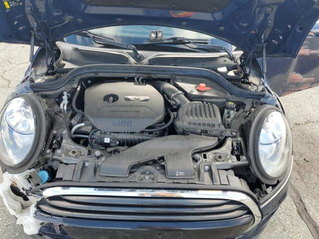 Photo 11 from auction – 2017 MINI COOPER with VIN WMWWG5C32H3C99316